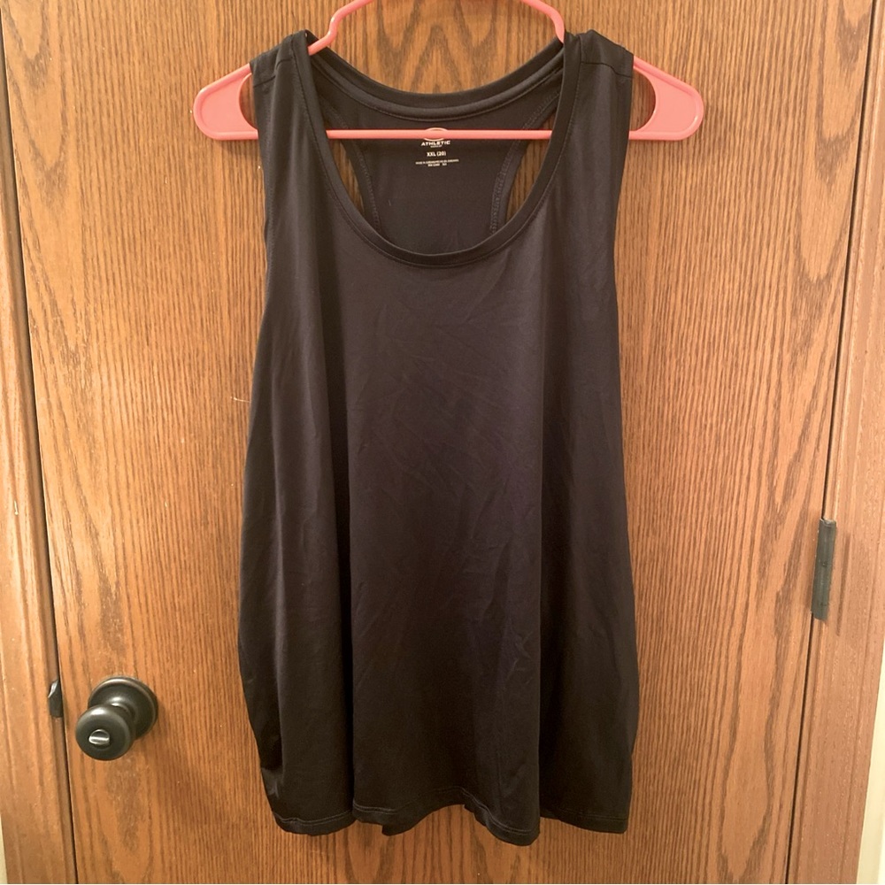 Women’s workout tank top